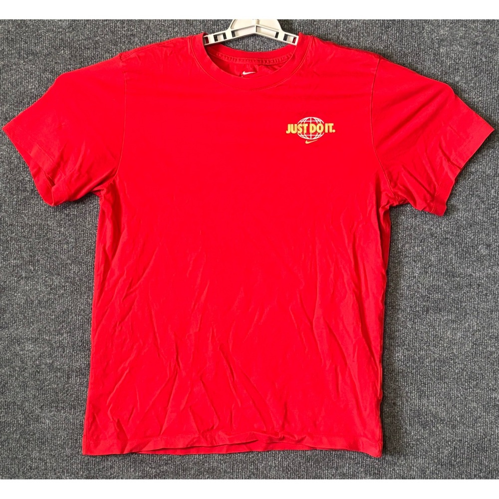 Nike Mens Just Do It World Tour Globe Olympic Flags Graphic T-Shirt Red Medium